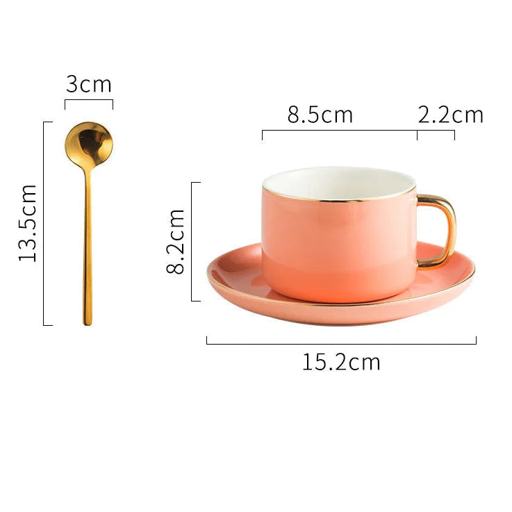 Jogo de Xícara de Café com Pires e Colher em Cerâmica com Acabamento Dourado