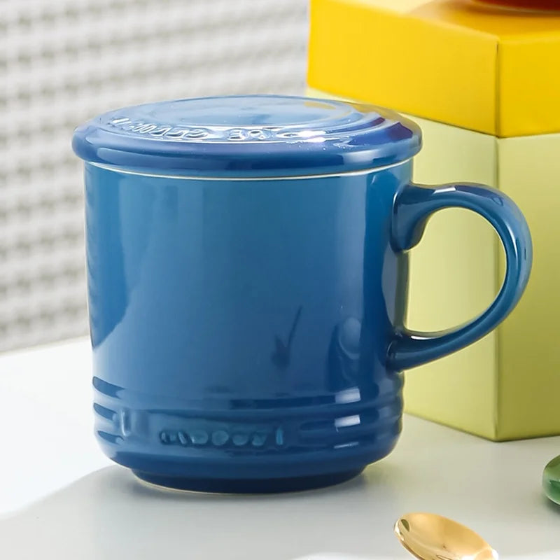 Caneca de Cerâmica Colorida com Tampa - 300ml
