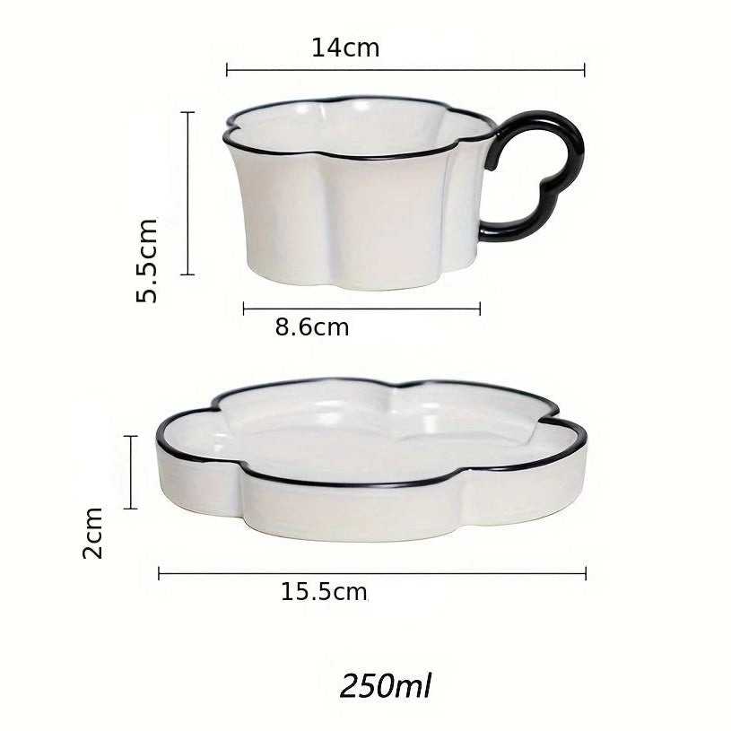 Kit de Xícara em Cerâmica Preto e Branco com Pires e Colher - 250ml