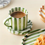 Conjunto de Cerâmica Listrado para Café e Chá