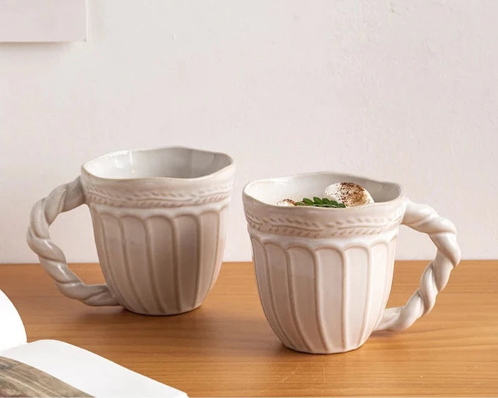 Caneca em Porcelana Vintage - 350ml
