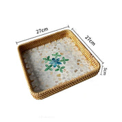 Bandeja Retrô de Rattan Feita à Mão