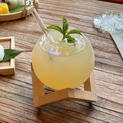 Copo Criativo para Drink com Suporte em Madeira