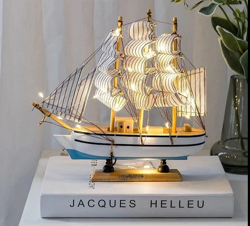 Veleiro em Madeira Adorno com Luz