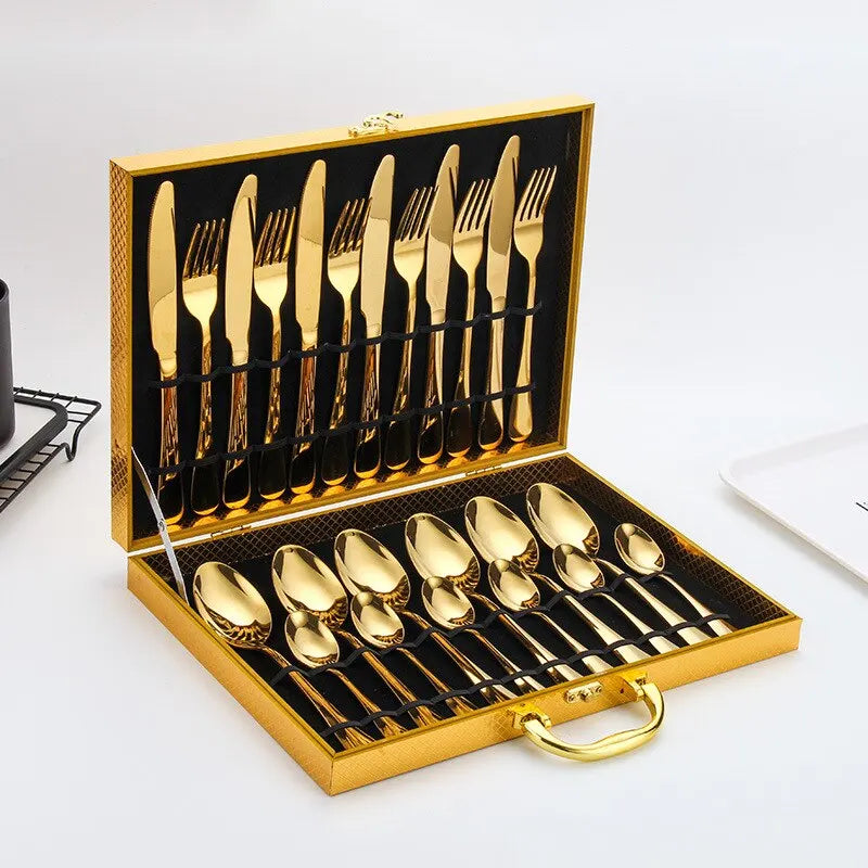 Jogo de Talheres Inox 24 Peças Dourado e Prata