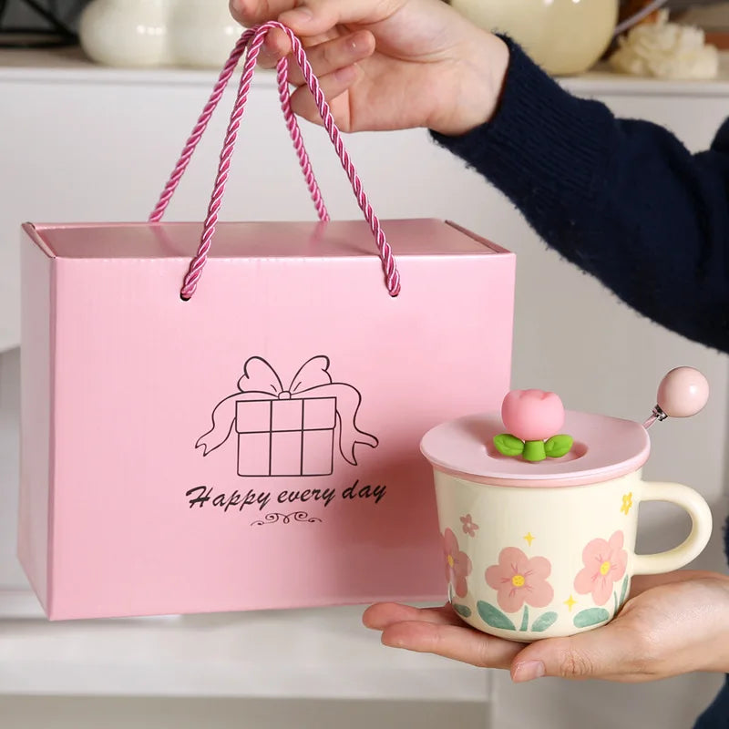 Caneca de Cerâmica com Design de Tulipa 300ml