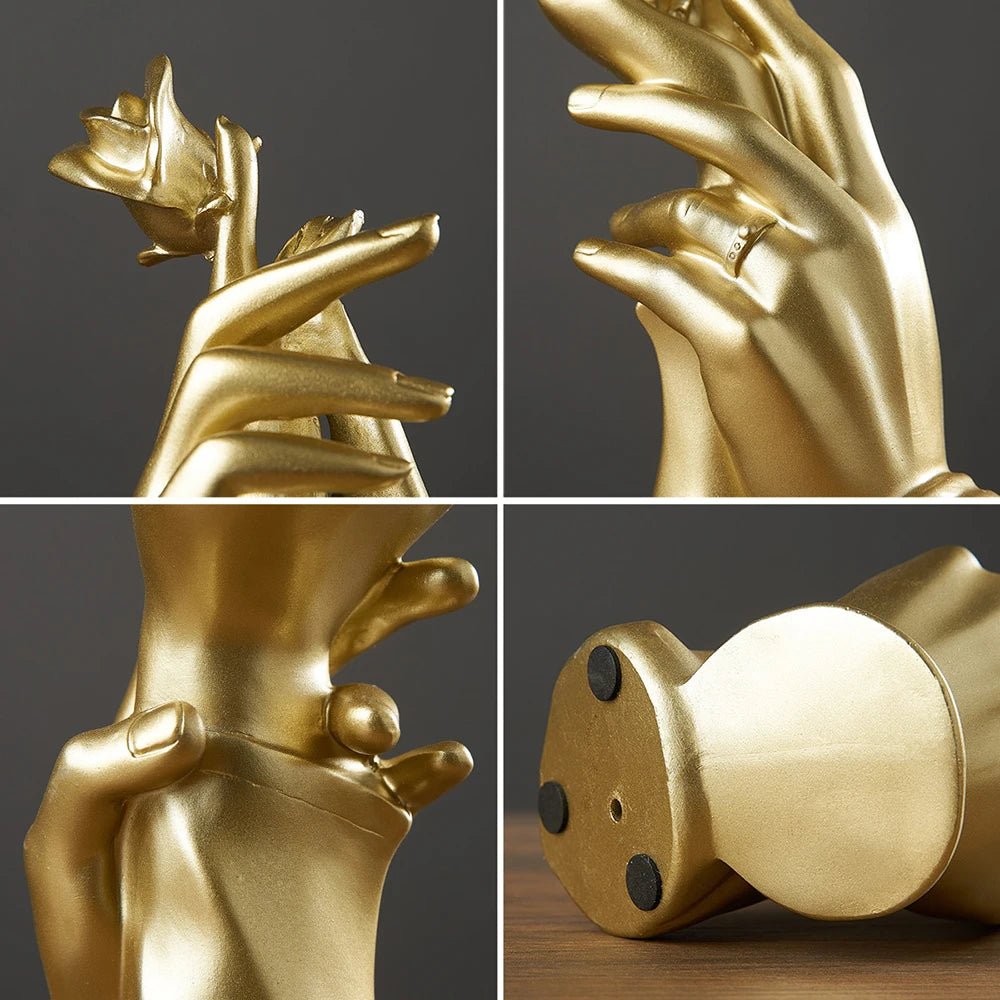 Escultura Abstrata Mãos e uma Rosa