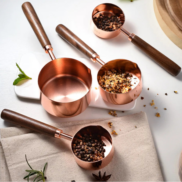 Conjunto de Colheres Medidoras em Aço Inox e Madeira