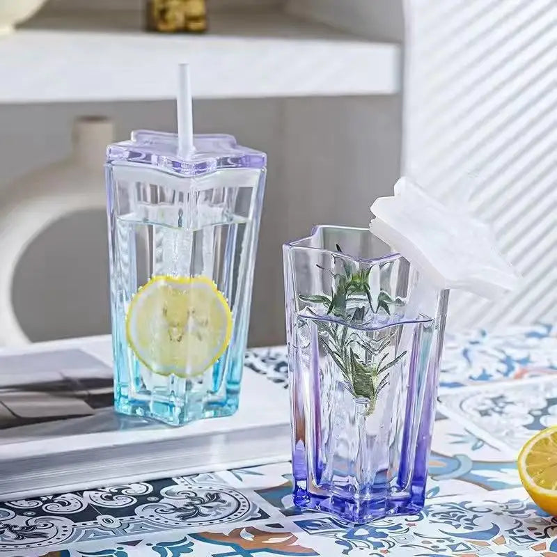 Copo com Tampa Formato Estrela - 300ml