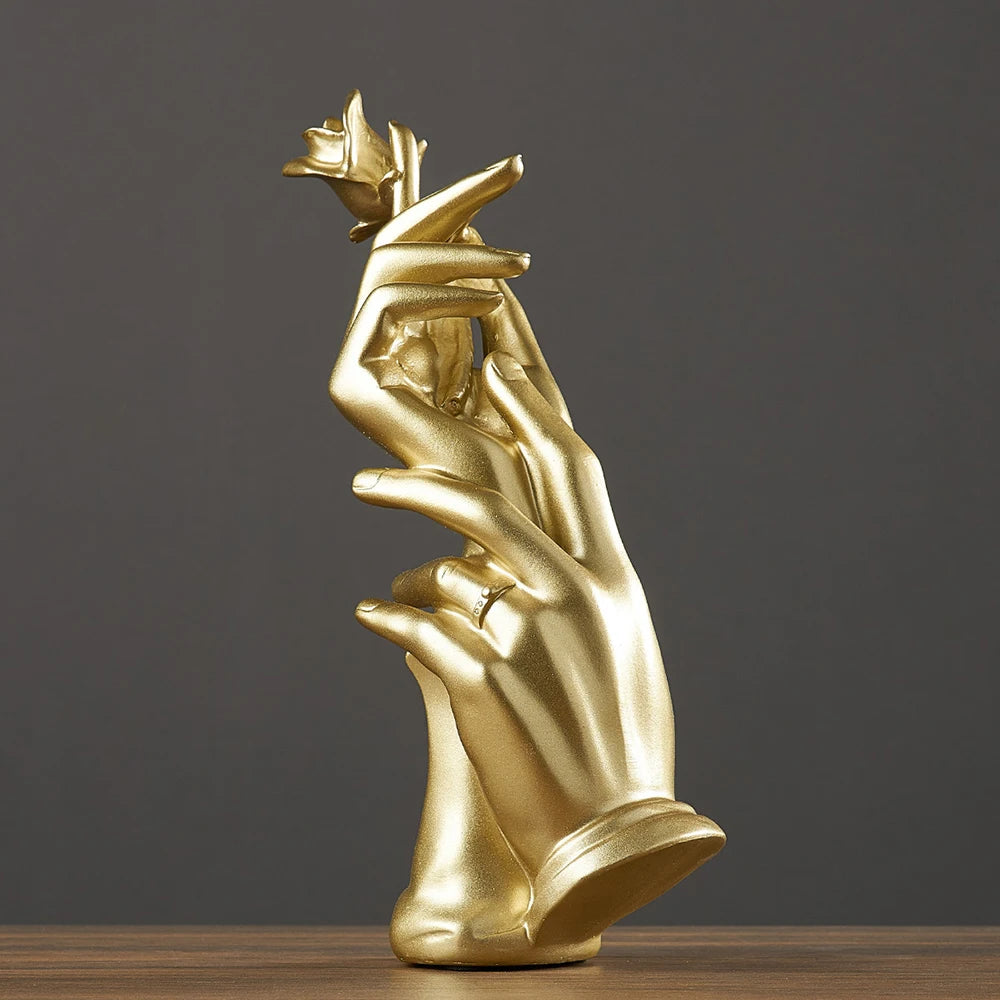 Escultura Abstrata Mãos e uma Rosa