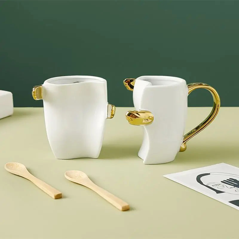 Conjunto Canecas de Cerâmica com Design Abraço