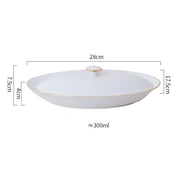 Travessa Oval de Cerâmica Luxo com Tampa e Acabamento Dourado Elegante