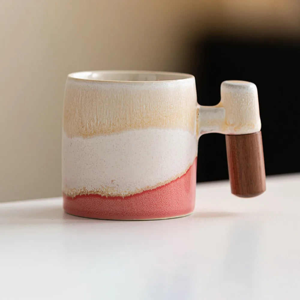 Caneca de Porcelana Artesanal Premium 70ml com Cabo de Madeira