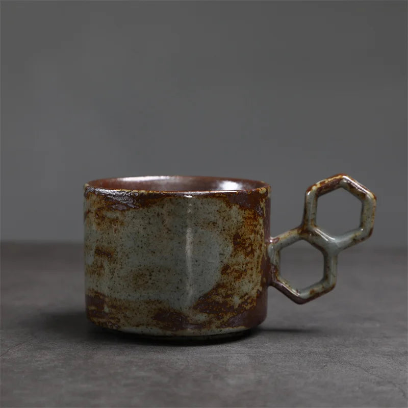 Caneca de Cerâmica Arte Medieval - 220ml